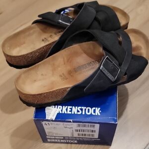 Birkenstock Women's Black Cross-Strap Sandals